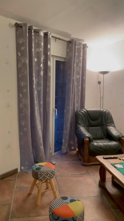 Les Meubles De Lassou Gite Lombers Εξωτερικό φωτογραφία